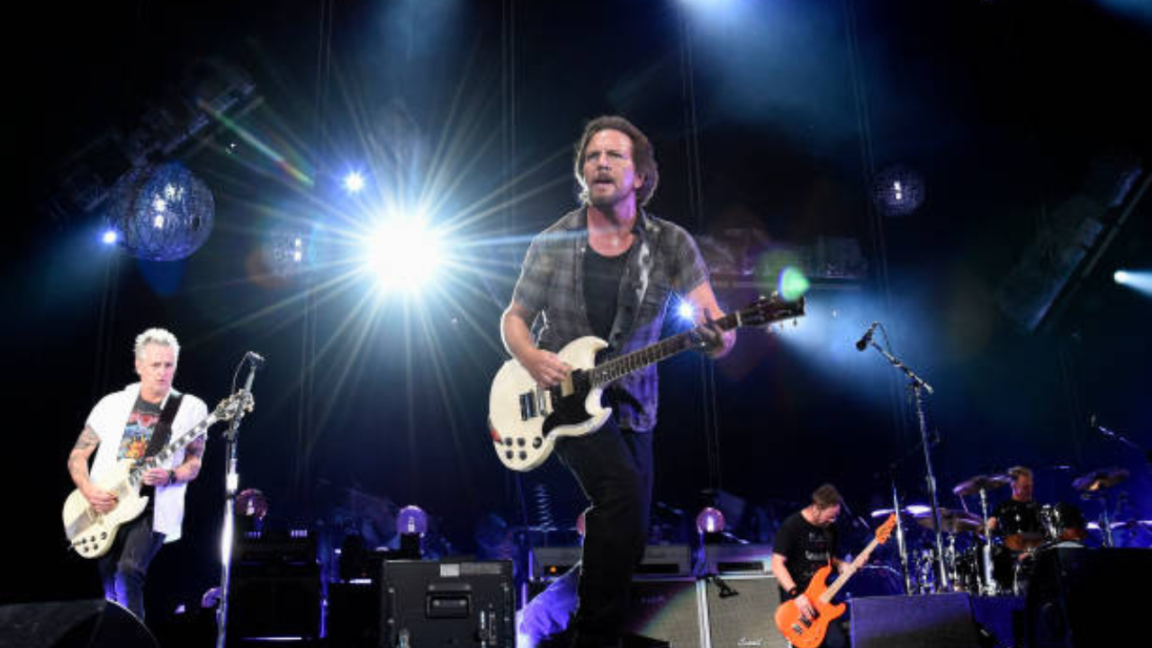 Pearl Jam World Tour and New Album: Dark Matter 